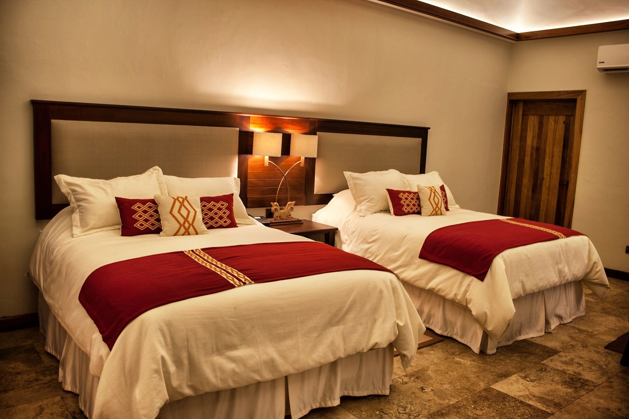 Bolontiku Boutique Hotel Member Of The Cayuga Collection San Andrés エクステリア 写真